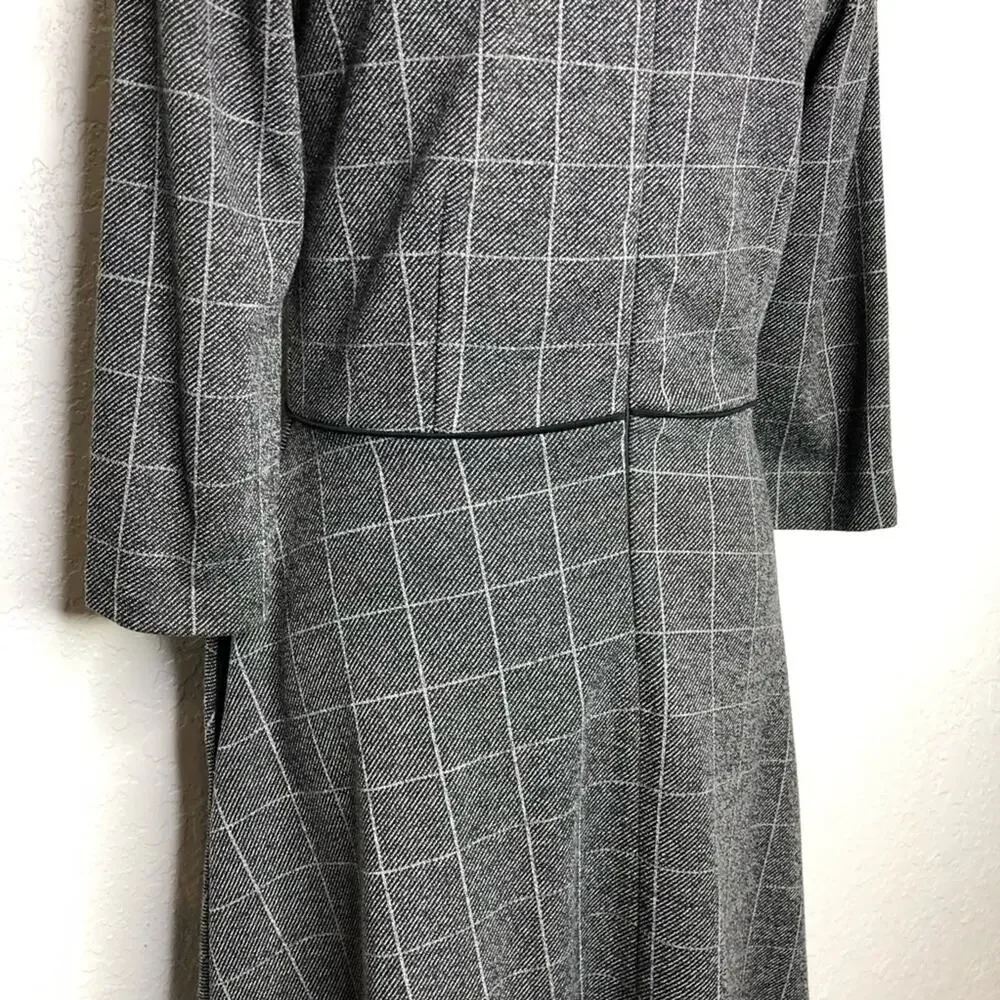 Banana Republic gray black plaid dress size 8 classic office business casual